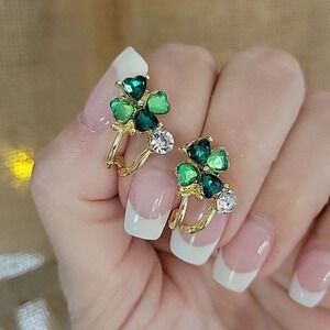 SHAMROCK CLOVER RHINESTONE WRAPAROUND HUGGIES